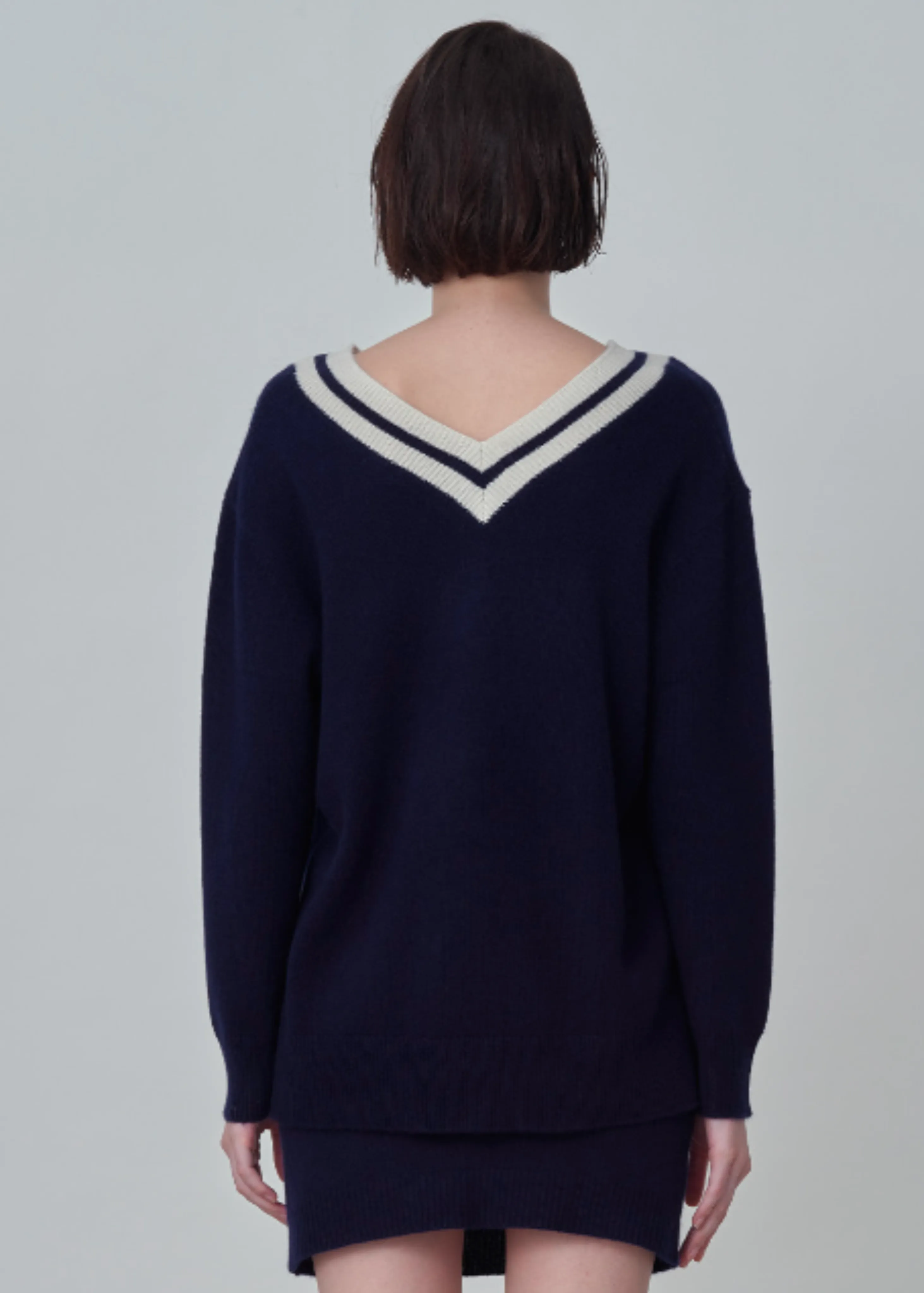Cashmere double V-neck sweater