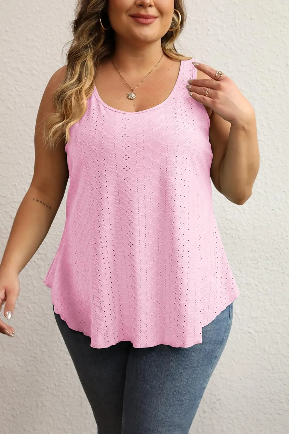 Women Plus Size Fashion Eyelet Tank Tops Flowy Scoop Neck Loose Fit Tank-Top Sleeveless Cami Camisole Shirts 1X-5X